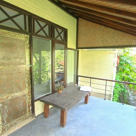Tegal Pendet With River Views Ubud  Exterior photo